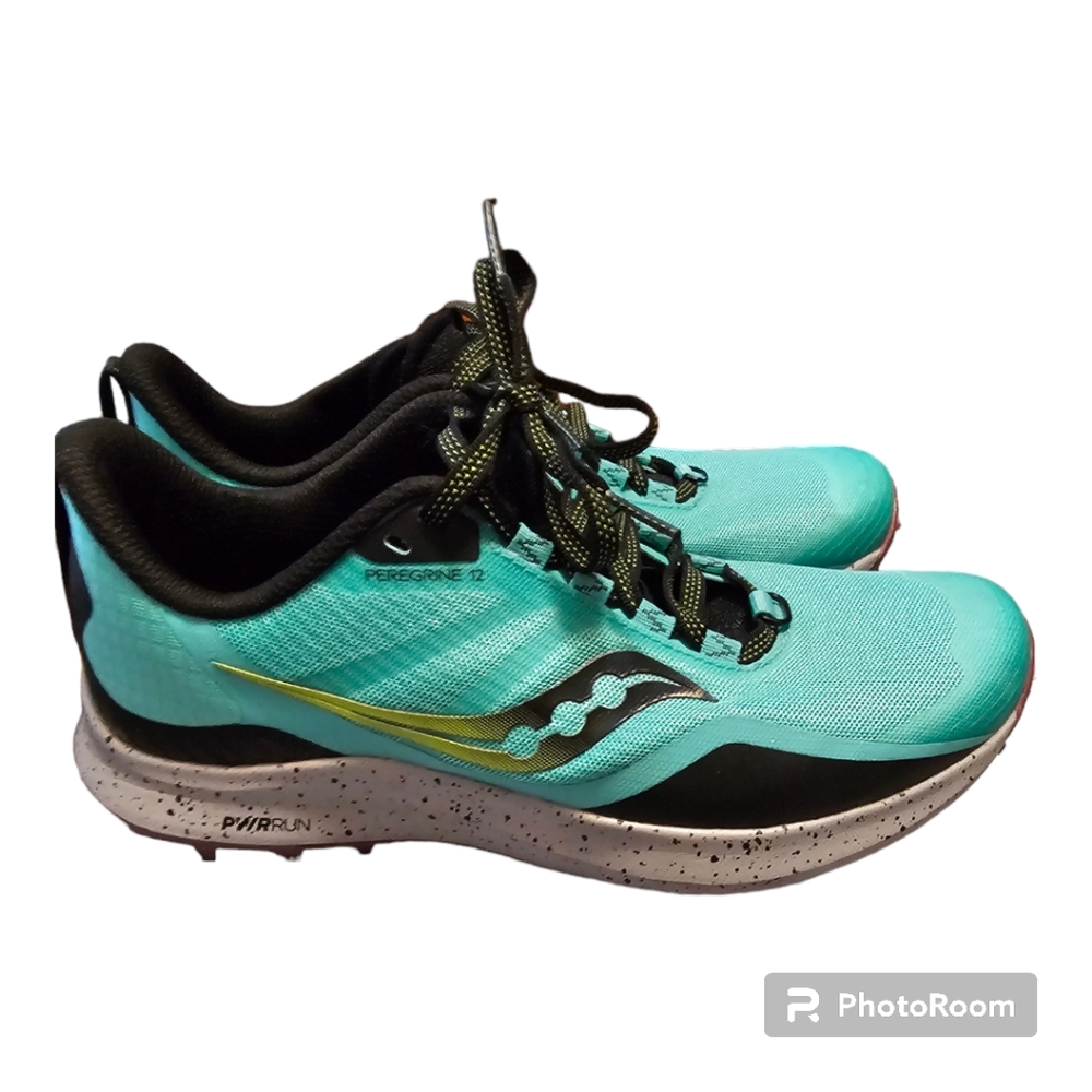 Saucony running shoes